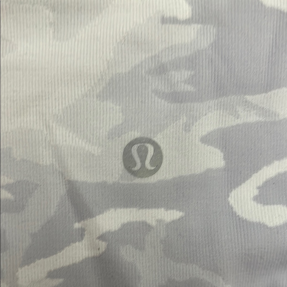 Lululemon Athletic Set - Picture 4 of 5